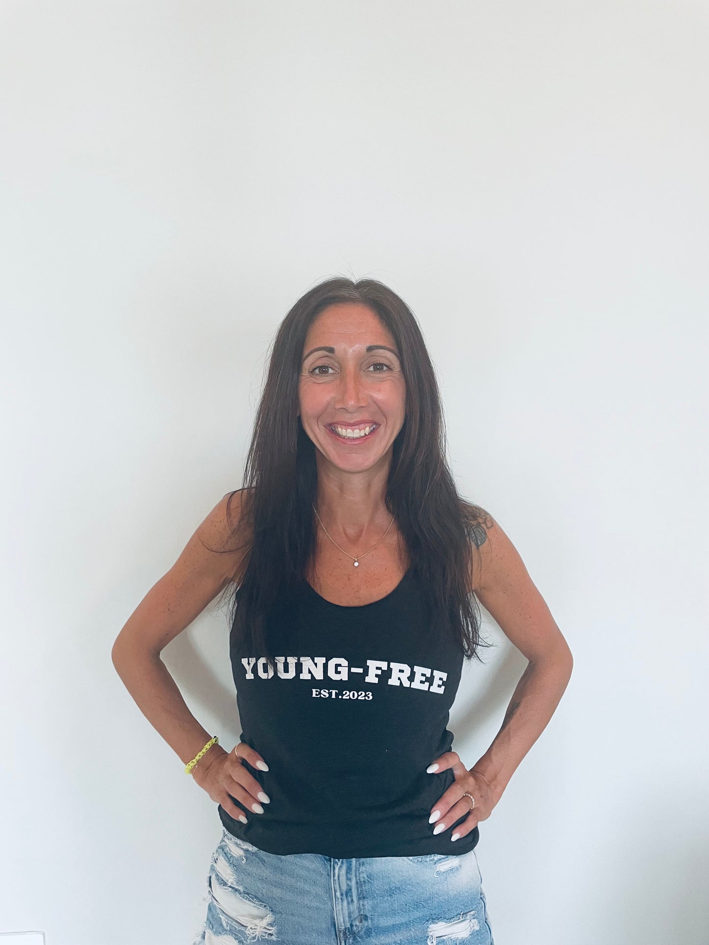 Women's Young-free black Tank top